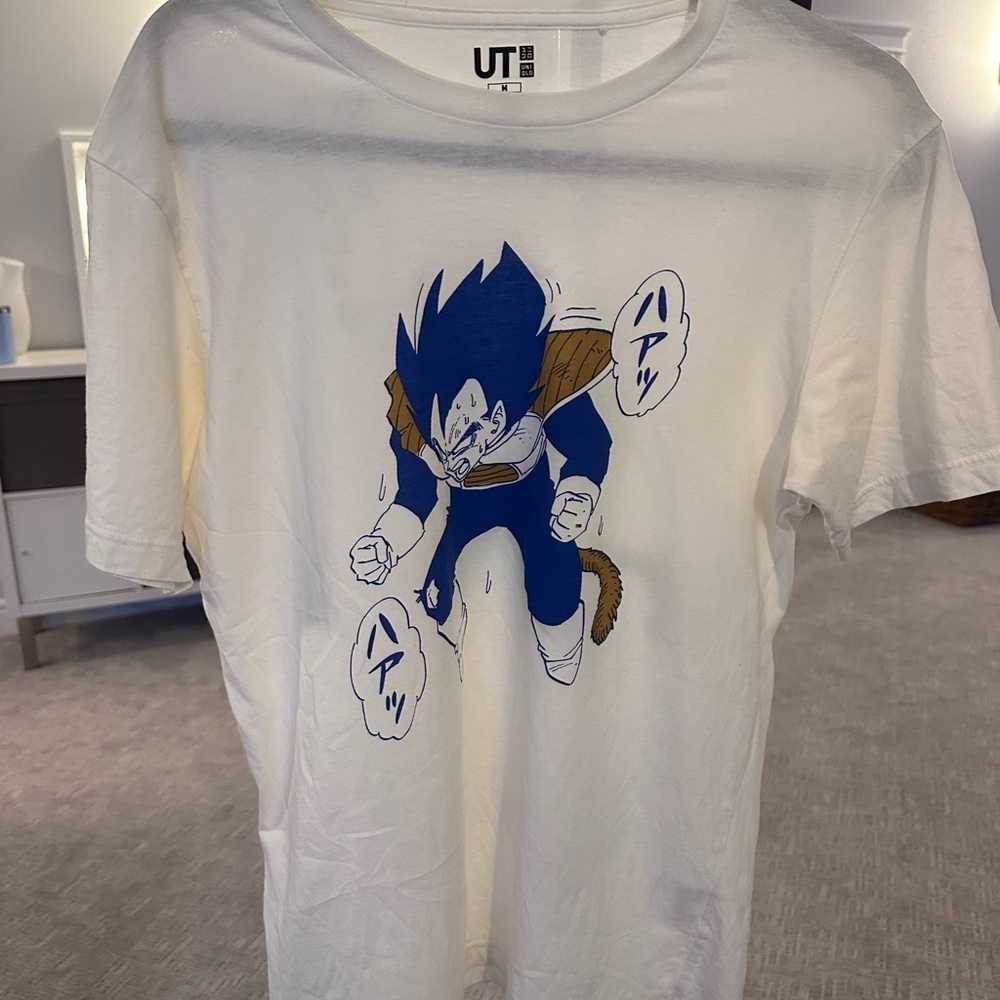50th Anniversary VEGETA DRAGON BALL UNIQLO Limited Edition - Picture 4 of 11